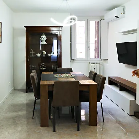 Vanella Luxury